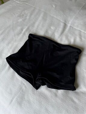 TA3 High-Waist Black Boyshorts - Women Swim